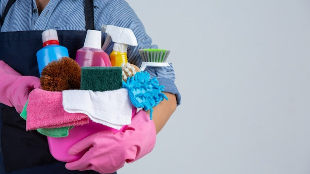 Services à domicile : comment choisir le bon prestataire quand on vieillit chez soi ?